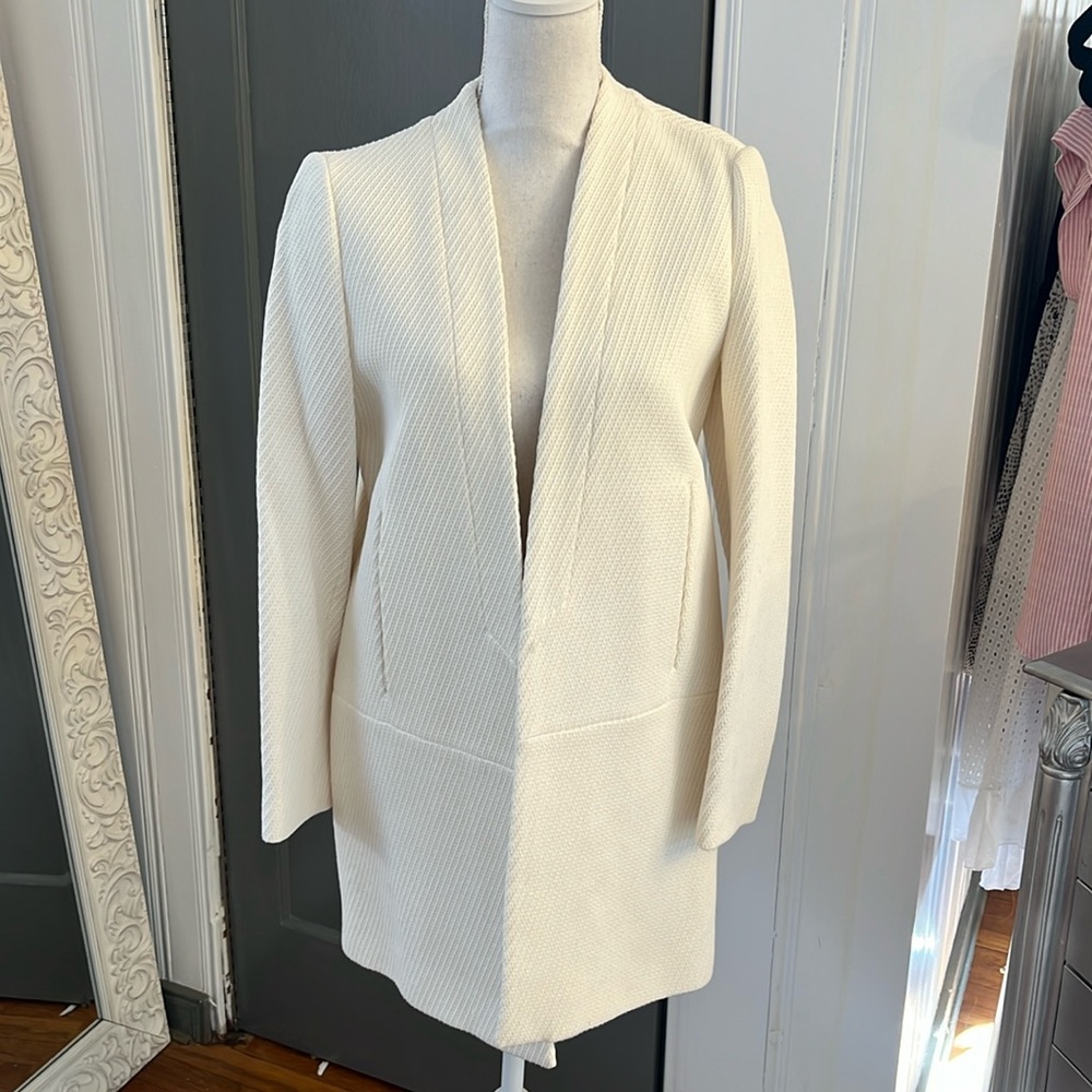 NEW Zara Basics Collection Cream/White Coat